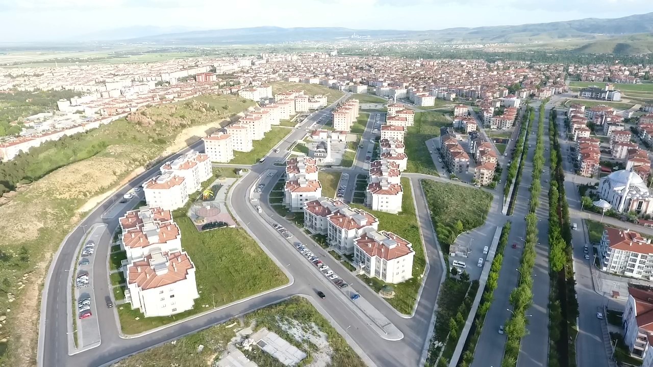 Afyonkarahisar 1073 Adet Konut, 2 Adet Cami Ve 3 Adet Ticaret Merkezi Yapım İşi